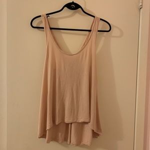 ✨2/$16✨ GAP tank - size S